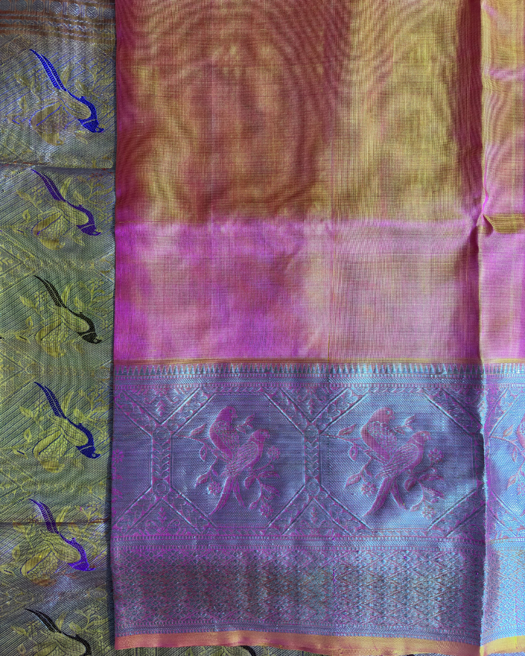 The Magenta Parrot Medallion | Pure Handloom Silk Saree